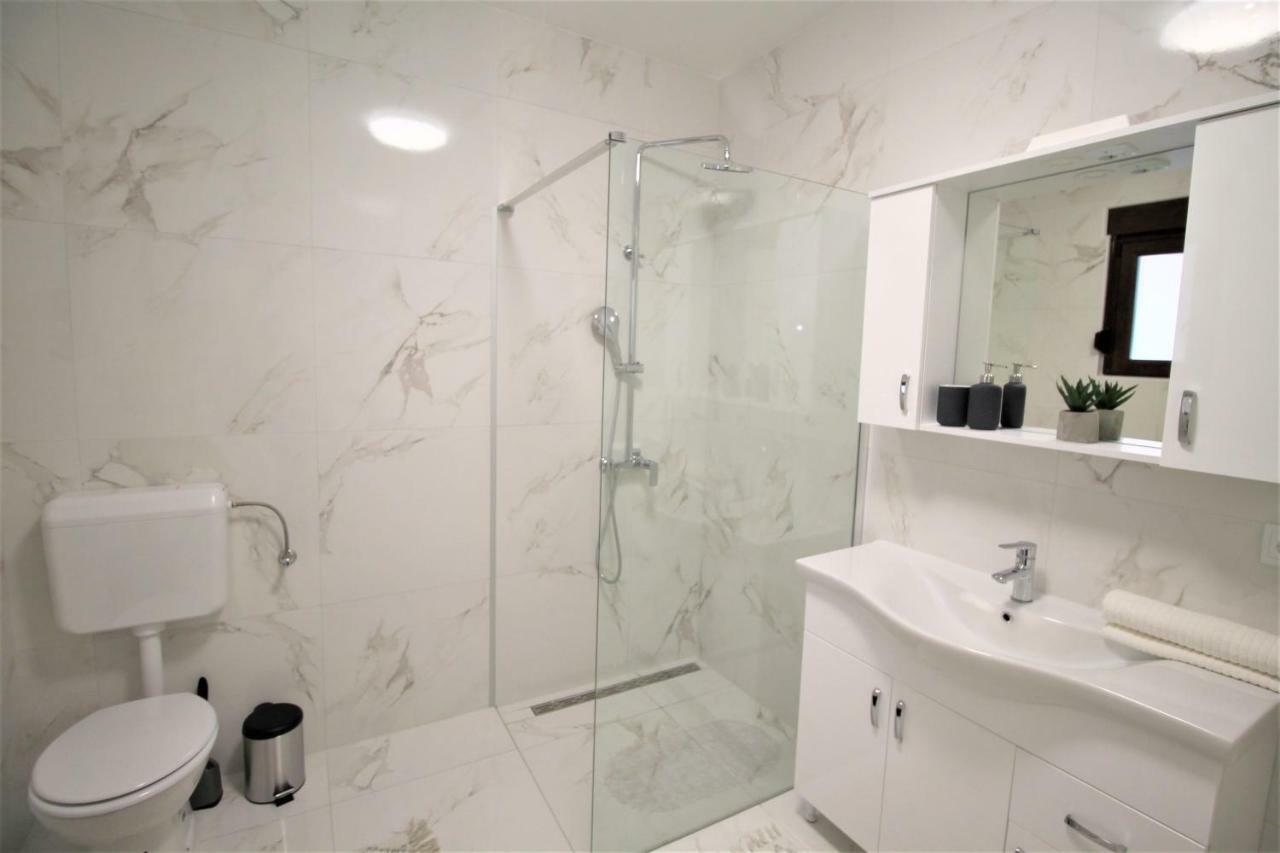 Arbel Apartments Poreč Buitenkant foto