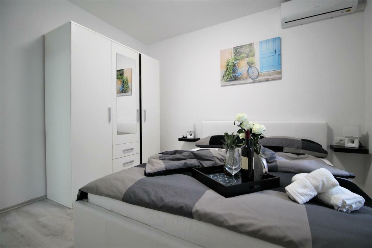 Arbel Apartments Poreč Buitenkant foto