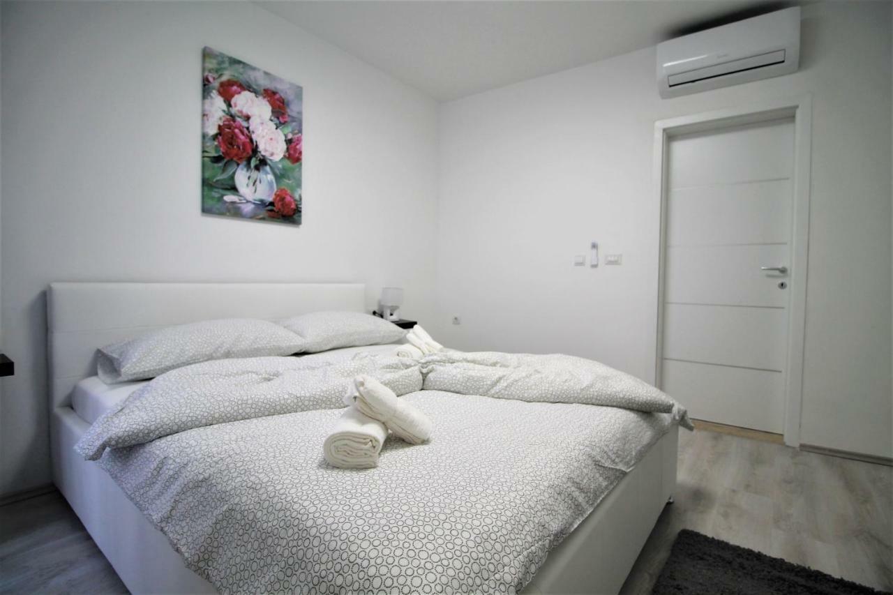 Arbel Apartments Poreč Buitenkant foto