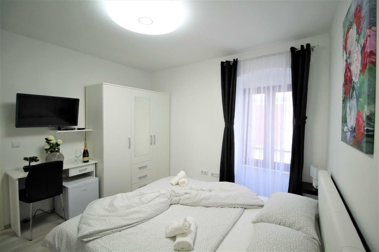 Arbel Apartments Poreč Buitenkant foto